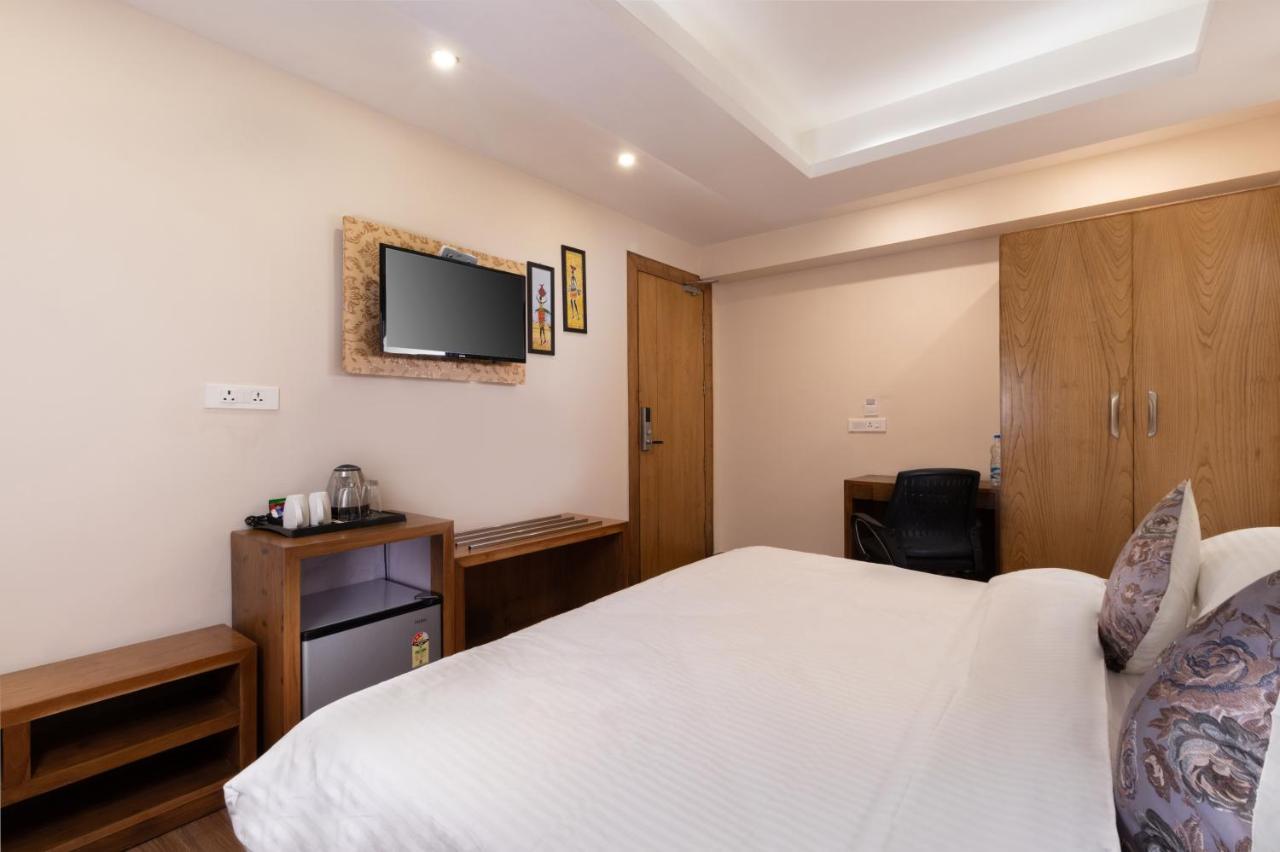 Accord Hotel Mussoorie Exterior foto